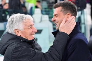 Gasperini e Motta si salutano in panchina