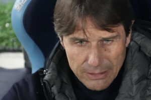 Antonio Conte in primo piano