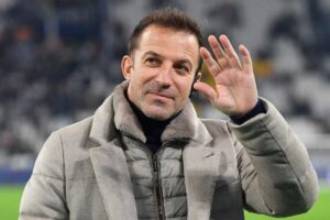 Alessandro Del Piero saluta