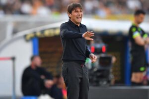 L'allenatore del Napoli Antonio Conte