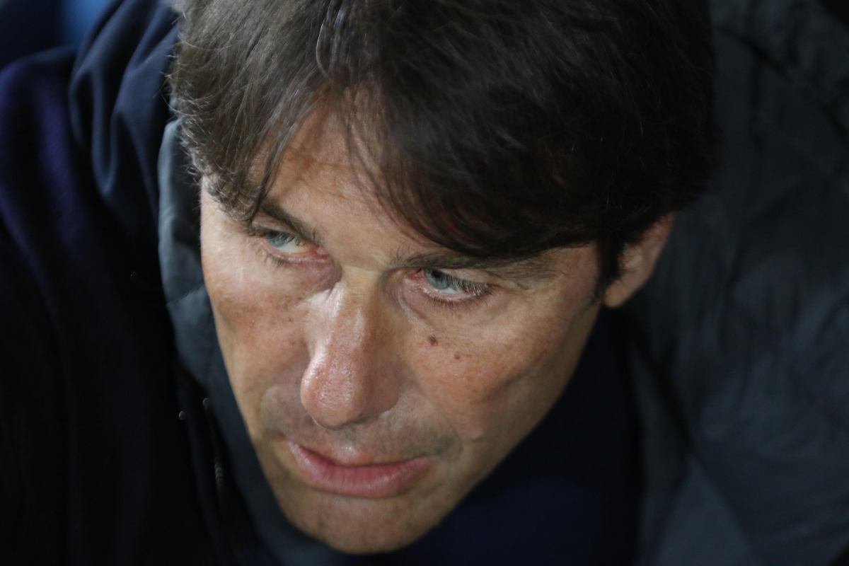 Antonio Conte sulla panchina del Napoli