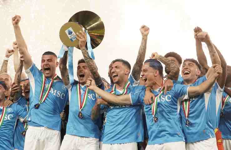 Giocatori del Napoli dopo lo Scudetto