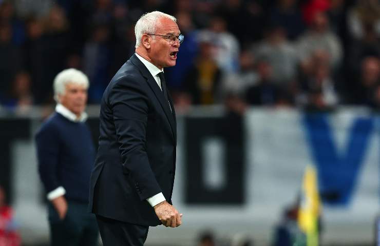 Claudio Ranieri urla in panchina