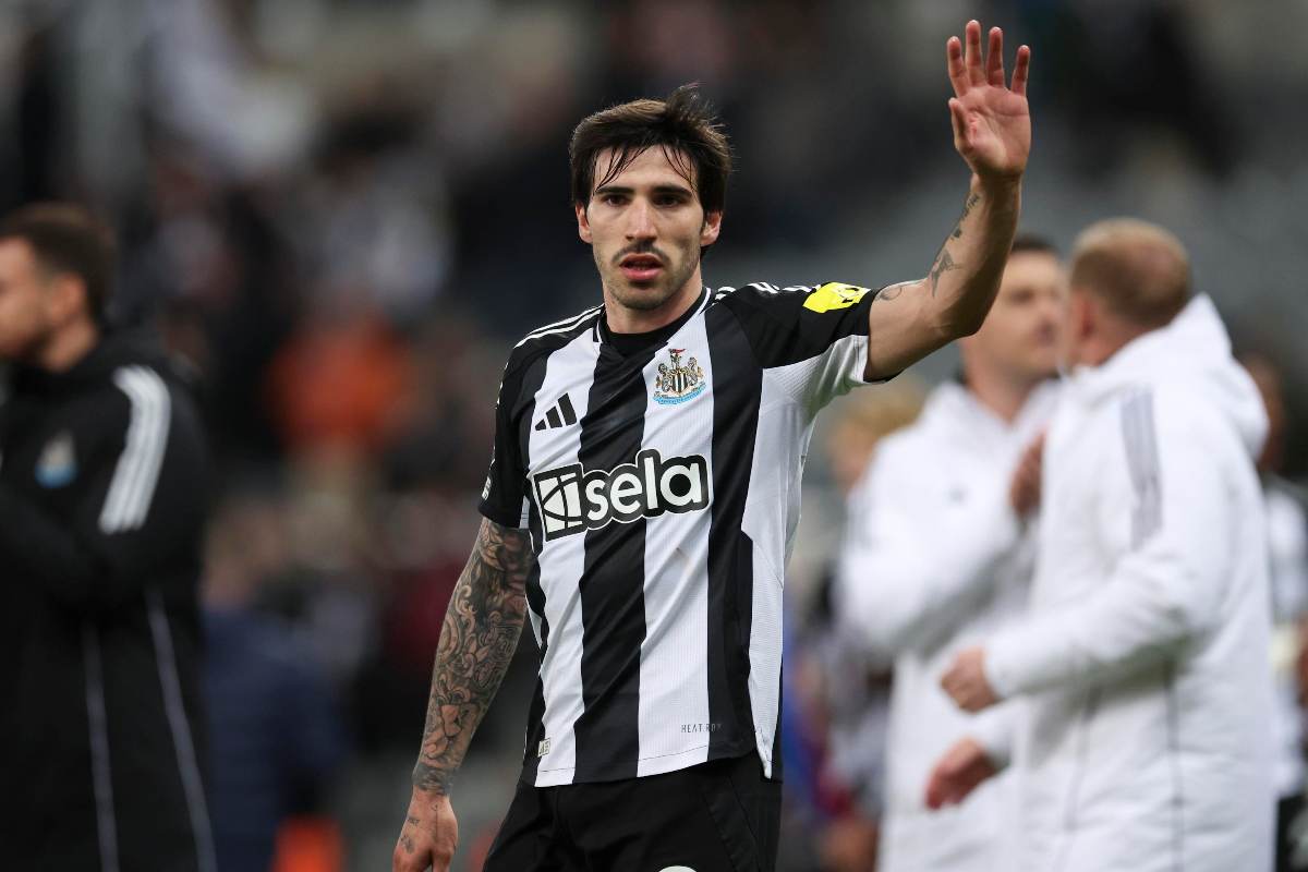 Sandro Tonali in maglia Newcastle