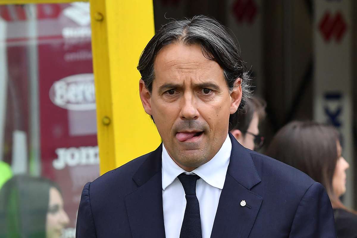 Simone Inzaghi in primo piano