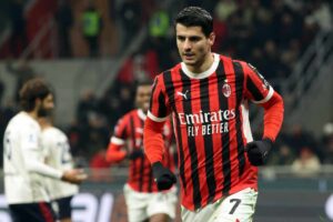 Morata in primo piano