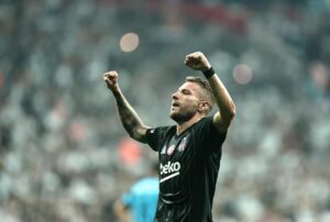 Ciro Immobile esulta