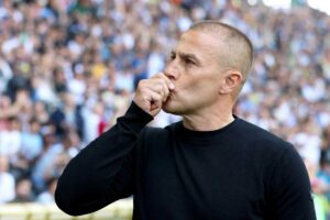 Fabio Cannavaro manda un bacio