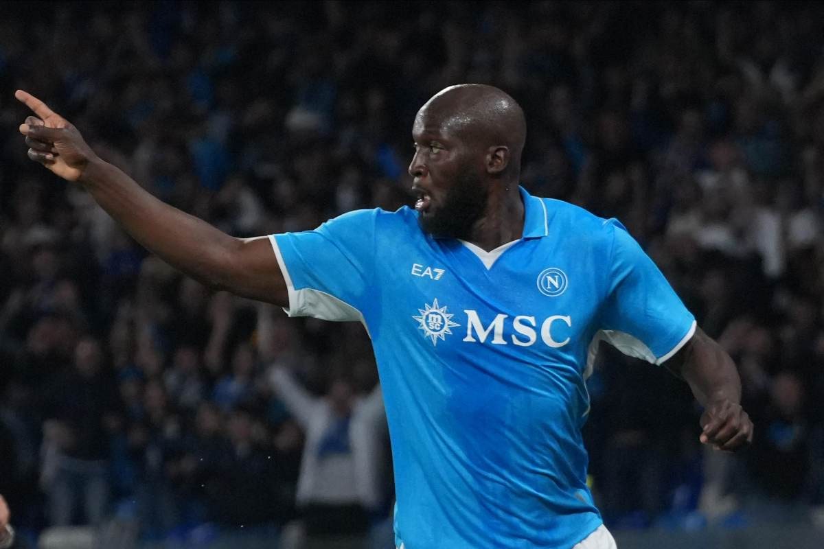 Romelu Lukaku esulta