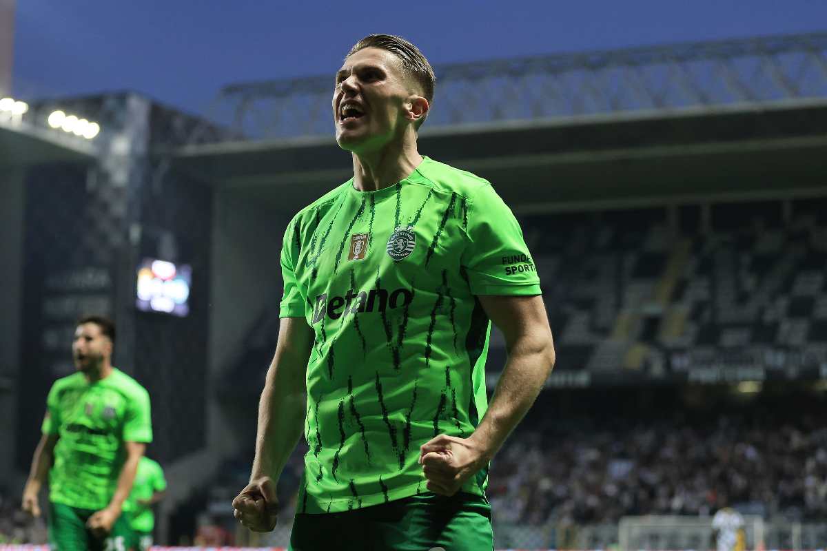 Viktor Gyokeres esulta