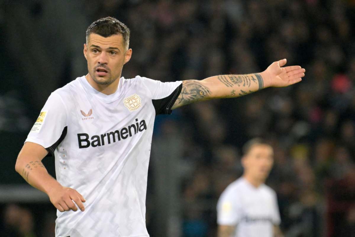 Xhaka con il Bayer