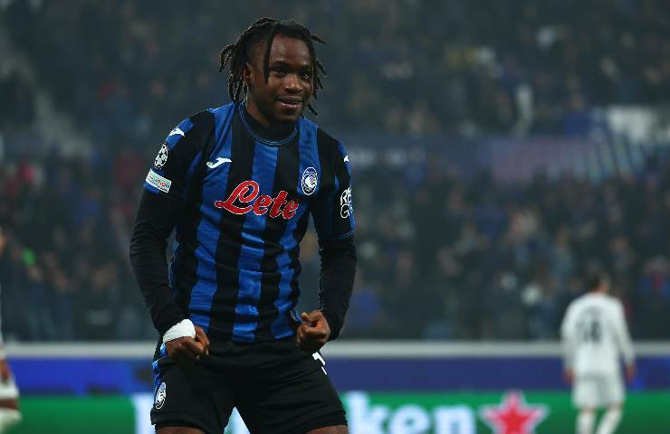 Lookman esulta