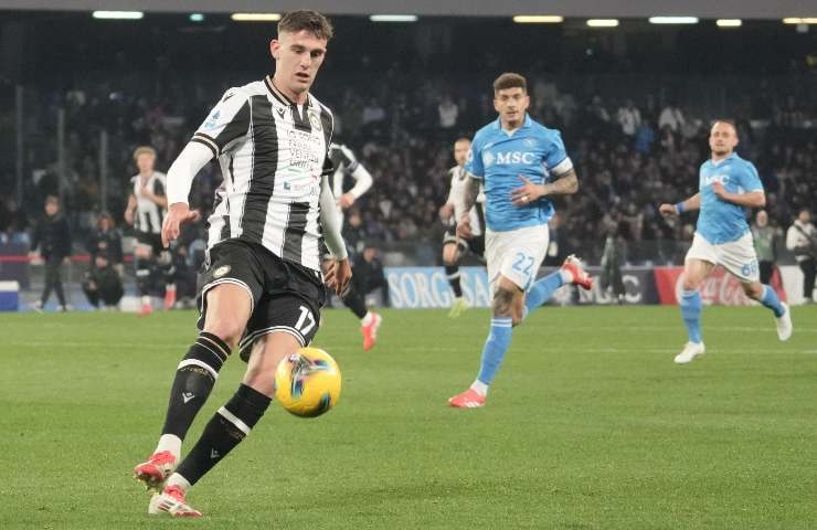 Lucca in azione contro il Napoli