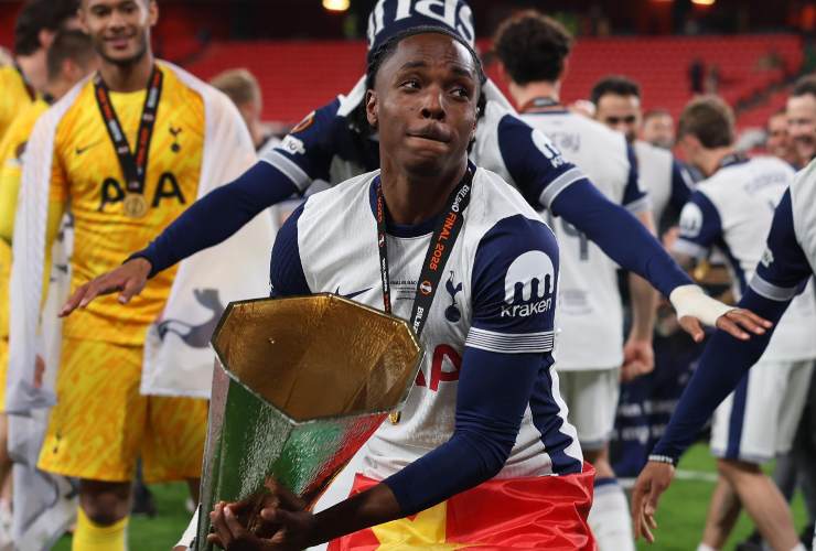 bissouma con l'europa league 