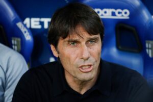 conte in panchina col napoli