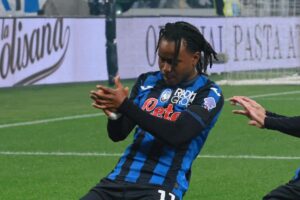 lookman esulta con l'atalanta