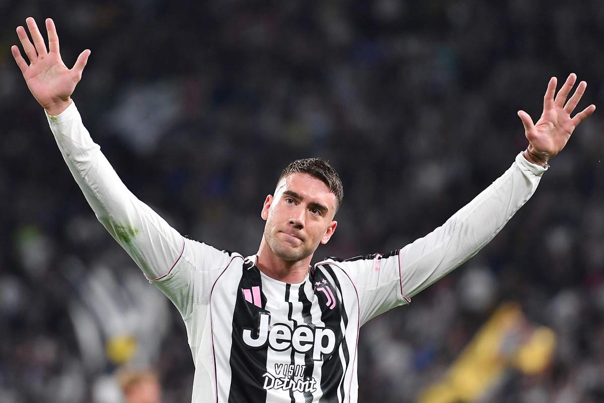 vlahovic in campo con la juventus