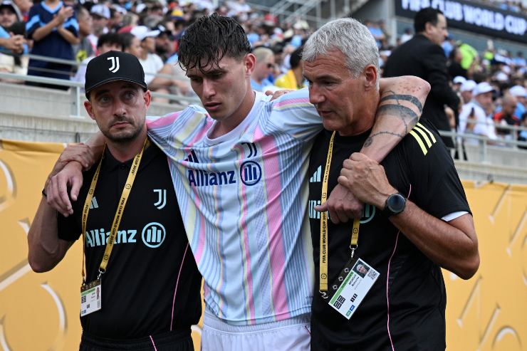 L'infortunio di Nicolò Savona contro il Manchester City