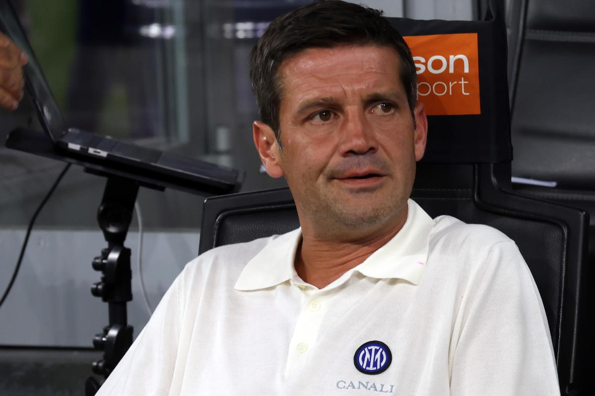 chivu in panchina con l'inter