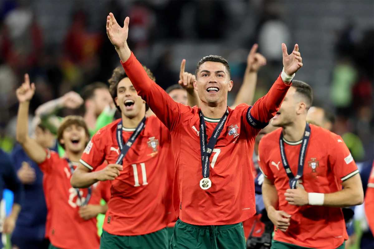 Cristiano Ronaldo esulta con i compagni del Portogallo