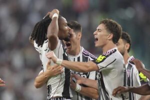 L'esultanza dei calciatori della Juventus