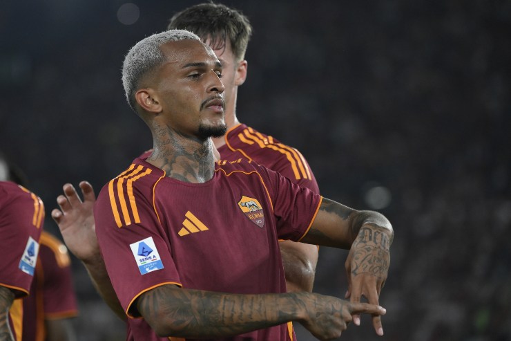 L'esultanza di Wesley dopo il gol