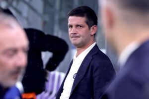 Chivu sulla panchina dell'Inter