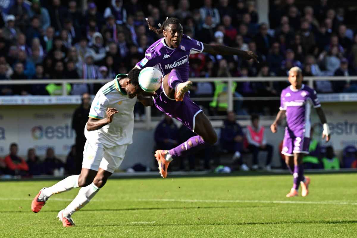 Fiorentina e Roma in campo