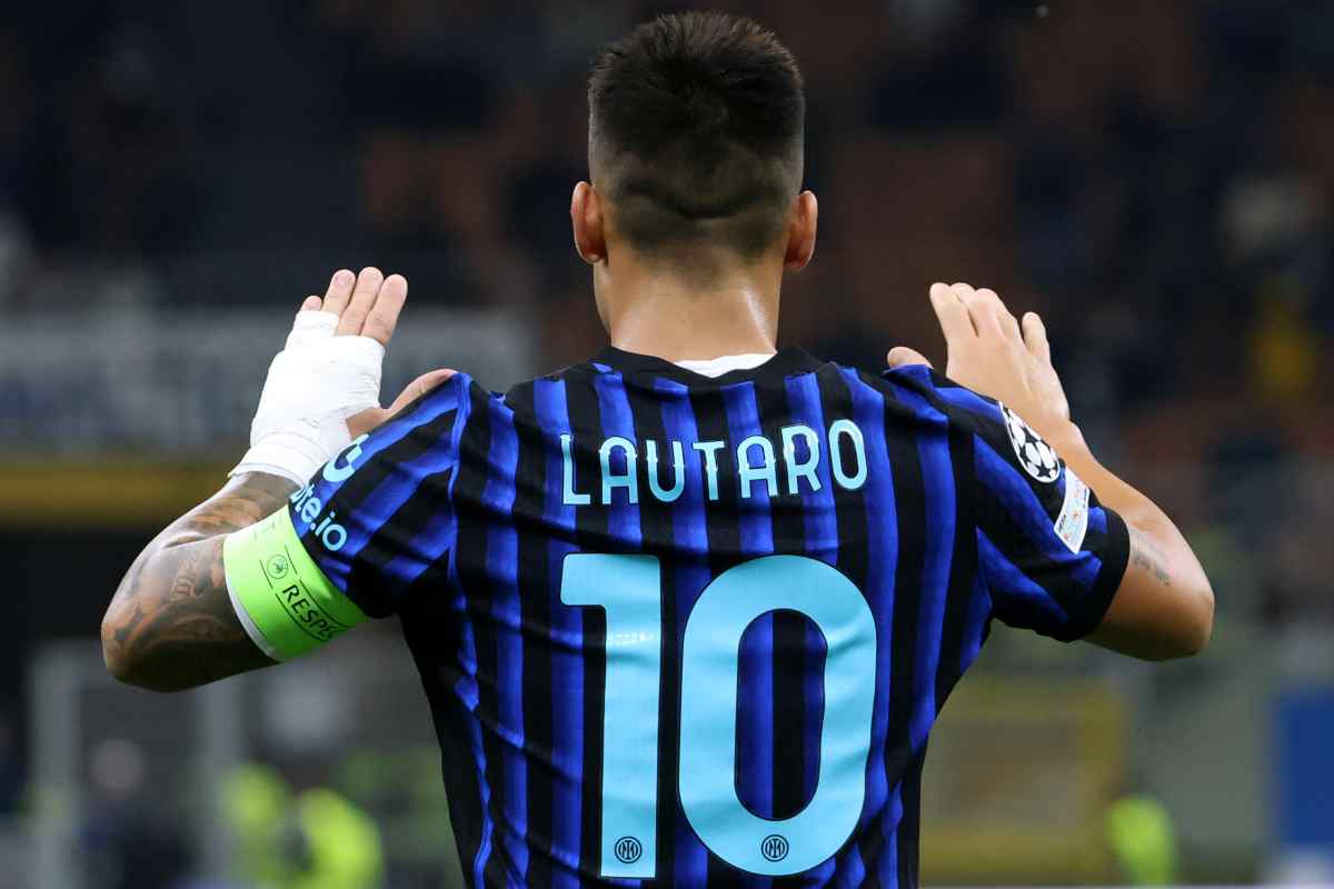 Lautaro Martinez con la maglia dell'Inter