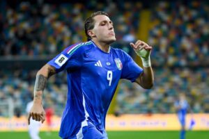 Retegui con la 9 della Nazionale