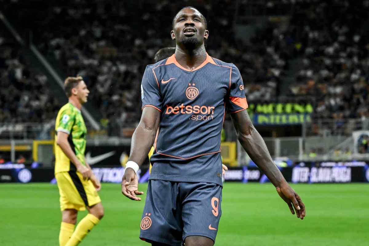 Thuram con la maglia dell'Inter