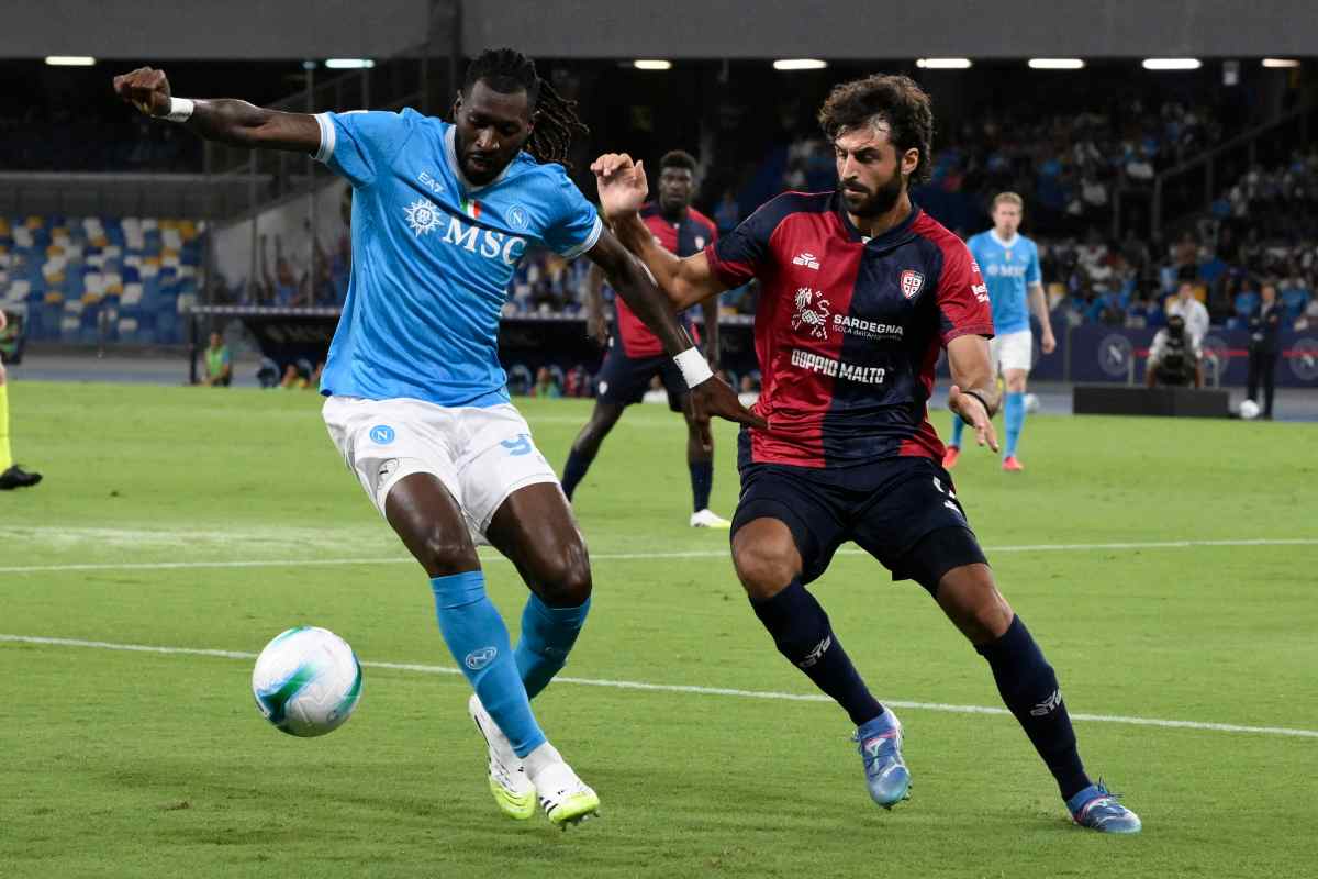 Zambo Anguissa con la maglia del Napoli