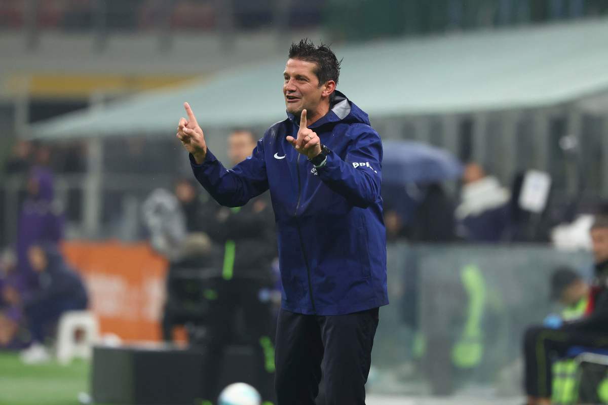 Chivu sulla panchina dell'Inter