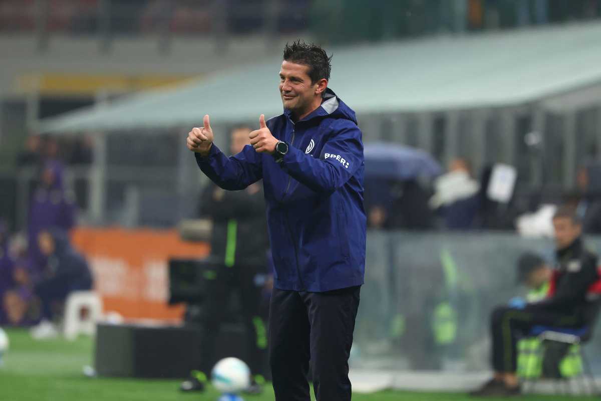 Chivu sulla panchina dell'Inter