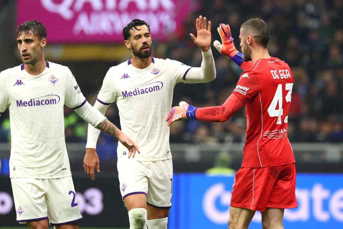 De Gea con i giocatori della Fiorentina