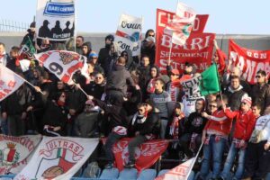 Tifosi del Bari in trasferta