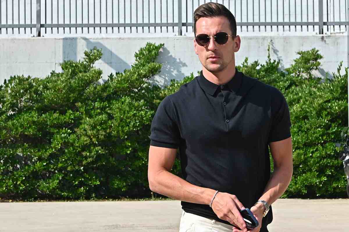 Milik in sede alla Juventus