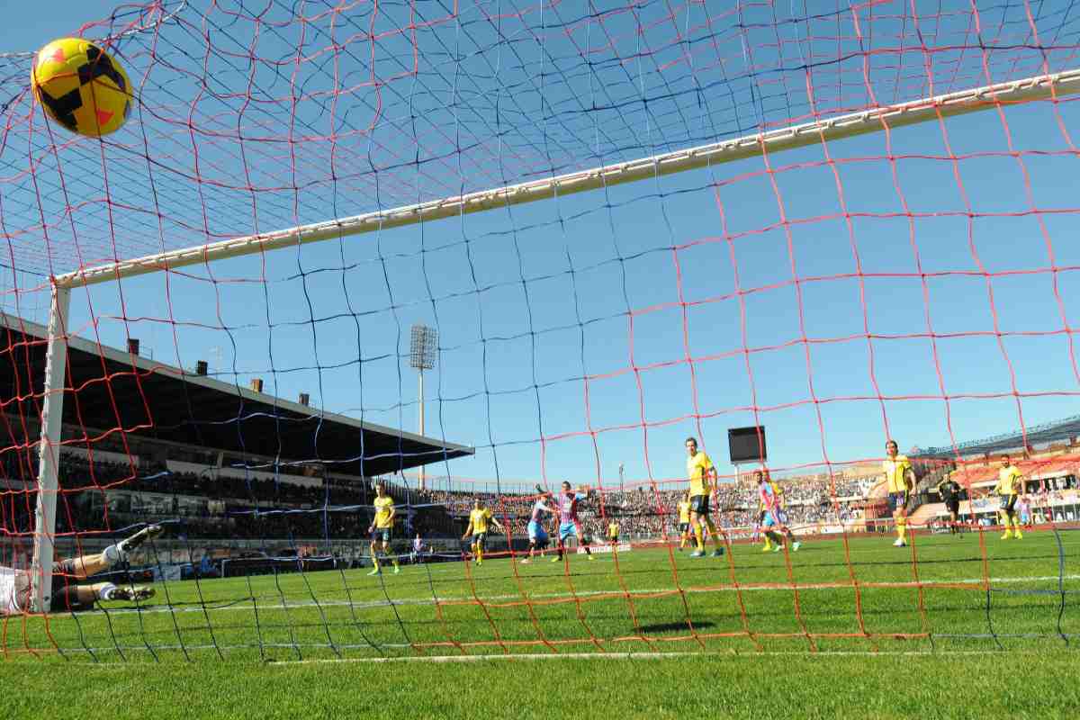 pallone entra in rete